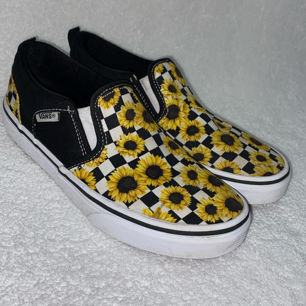 Vans Asher Sunflower Slip On Sneakers Size US Missy 4.5